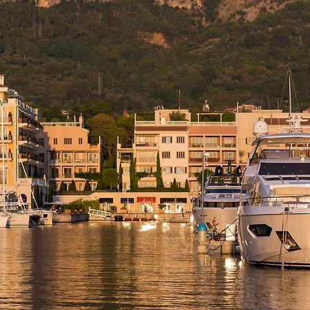 Villa Sandy Apartments Тиват Екстер'єр фото