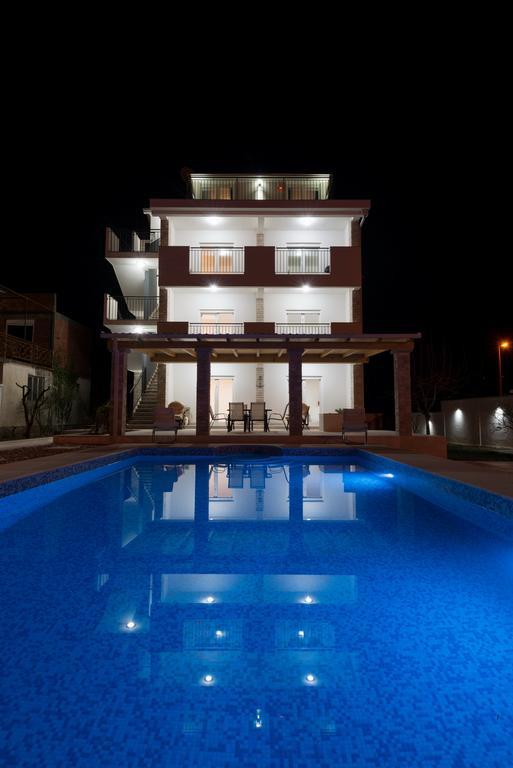 Villa Sandy Apartments Тиват Екстер'єр фото