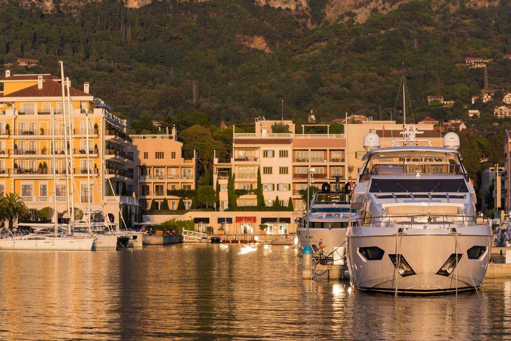 Villa Sandy Apartments Тиват Екстер'єр фото