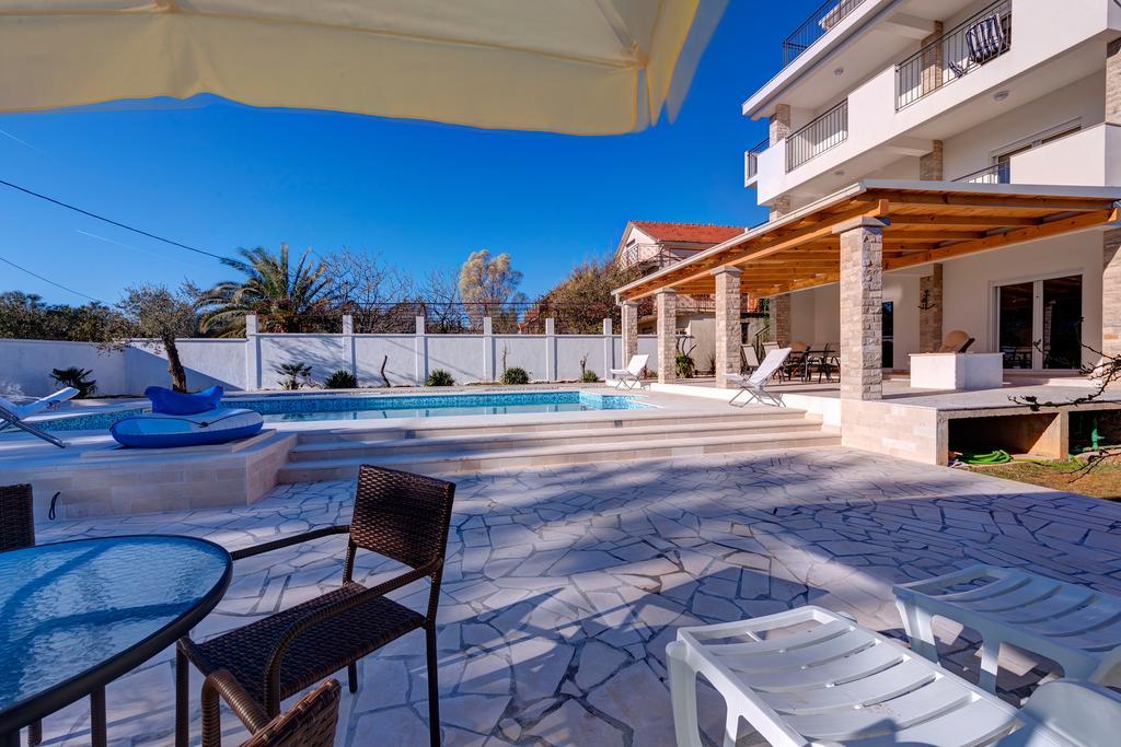 Villa Sandy Apartments Тиват Екстер'єр фото